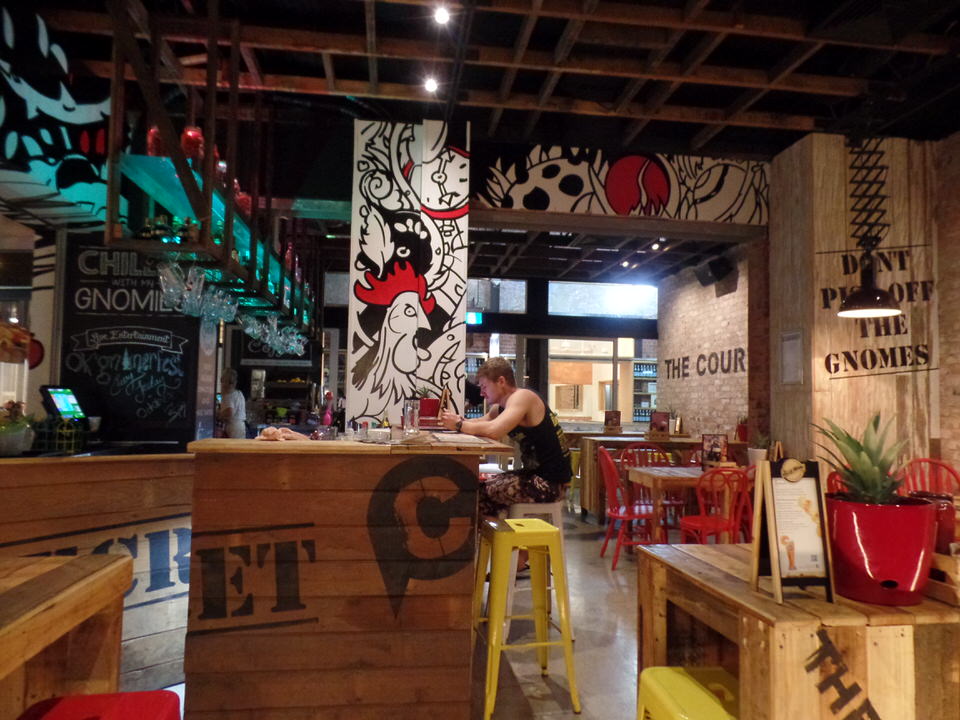 Courtyard: cooles Restaurant Townsville